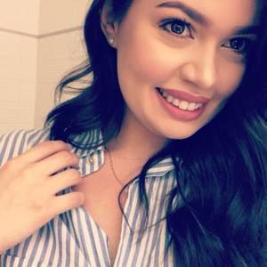 Meet your Posher, Lisania